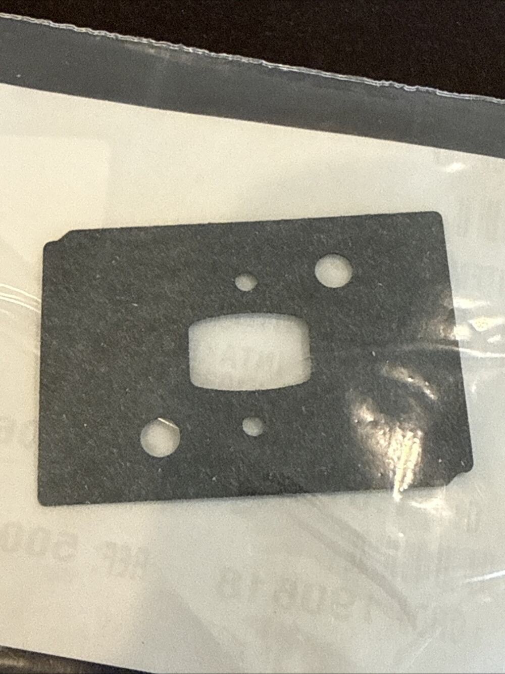 Genuine Echo Shindaiwa V103001950 Intake Gasket PB-2520 EB252 OEM New